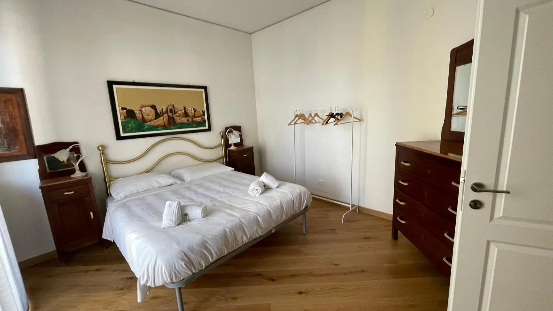 Big Apartment With Free Parking Florencia