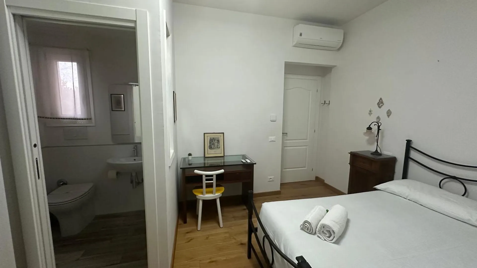 Big Apartment With Free Parking Florencia